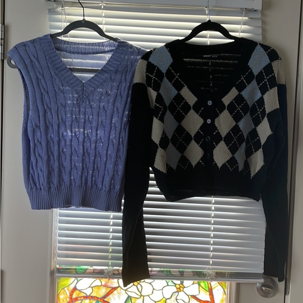 Fashion sweaters